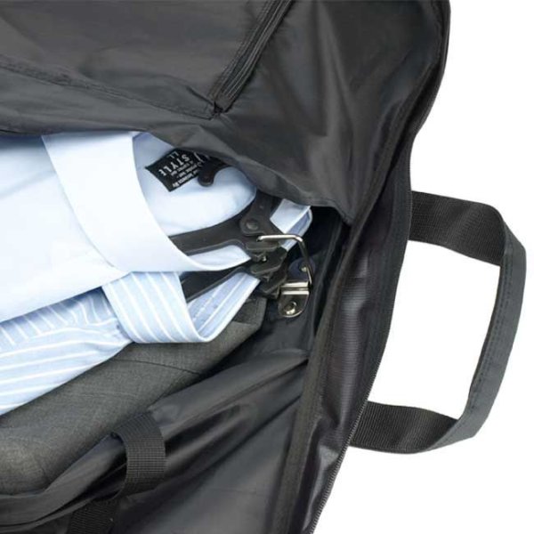 画像2: ガーメントバッグ ハンガーケース 背広入れ メンズ レディース ブランド BLAZER CLUB 13064 スーツ ドレス 持ち運び 衣類収納 ハンガー３本 ３着収納 冠婚葬祭 結婚式 出張 旅行 鞄倶楽部 (2)