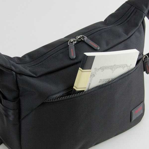 ショルダーバッグメンズトラベルショルダーブランドNEOPROネオプロ2-113ループテープキーハーネスボトルポケット旅行お出掛けお散歩船型軽量エンドー鞄