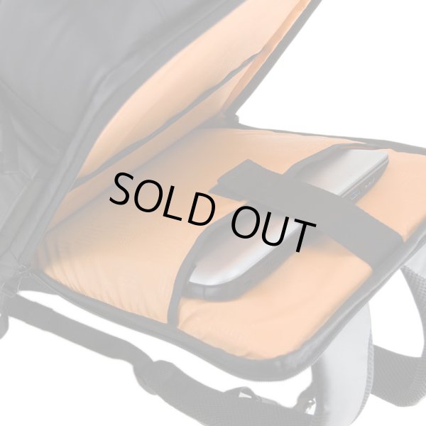 画像10: ビジネスリュック スクエアバックパック ブランド NEOPRO COMMUTE LIGHT 2-355 縦型 2Way 防滴 防汚 タブレット ノートPC 対応 ビジネスバッグ 軽量 通勤 通学 就活 エンドー鞄 (10)