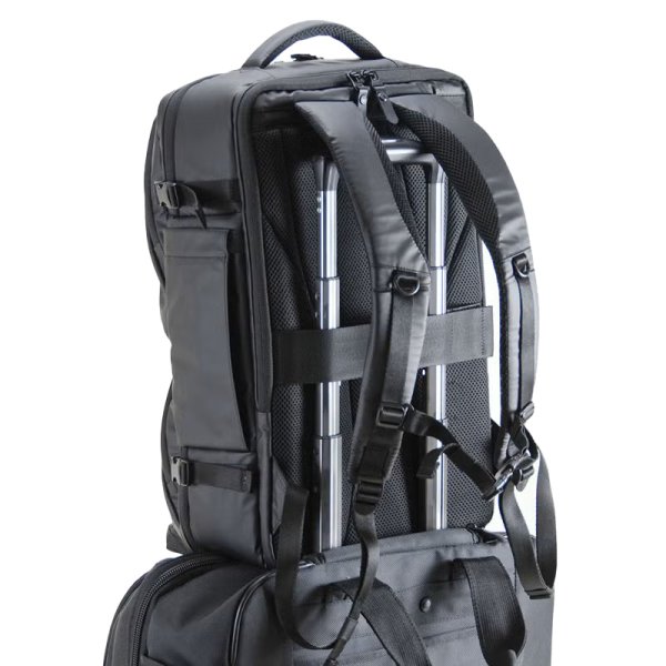 画像13: ビジネスリュック スクエアバックパック ブランド NEOPRO COMMUTE LIGHT 2-355 縦型 2Way 防滴 防汚 タブレット ノートPC 対応 ビジネスバッグ 軽量 通勤 通学 就活 エンドー鞄 (13)