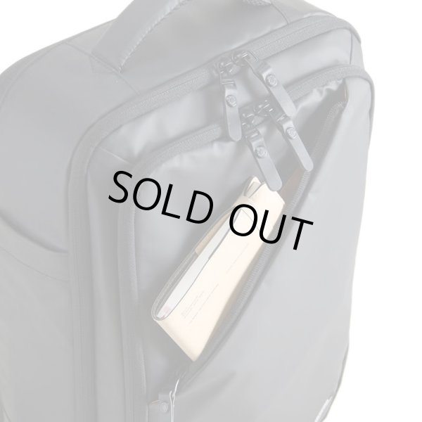 画像5: ビジネスリュック スクエアバックパック ブランド NEOPRO COMMUTE LIGHT 2-356 縦型 2Way 防滴 防汚 タブレット ノートPC 対応 ビジネスバッグ 軽量 通勤 通学 就活 エンドー鞄 (5)