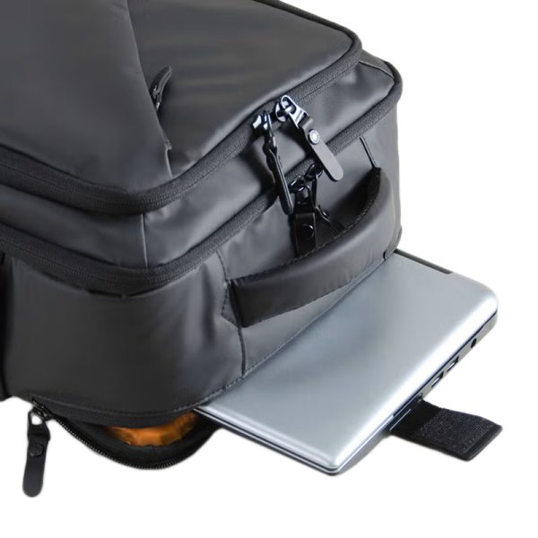 画像8: ビジネスリュック スクエアバックパック ブランド NEOPRO COMMUTE LIGHT 2-356 縦型 2Way 防滴 防汚 タブレット ノートPC 対応 ビジネスバッグ 軽量 通勤 通学 就活 エンドー鞄 (8)