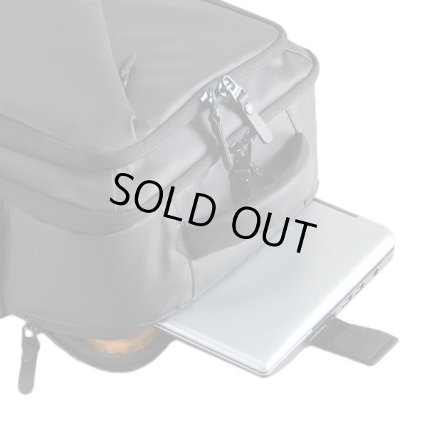 画像8: ビジネスリュック スクエアバックパック ブランド NEOPRO COMMUTE LIGHT 2-356 縦型 2Way 防滴 防汚 タブレット ノートPC 対応 ビジネスバッグ 軽量 通勤 通学 就活 エンドー鞄 (8)