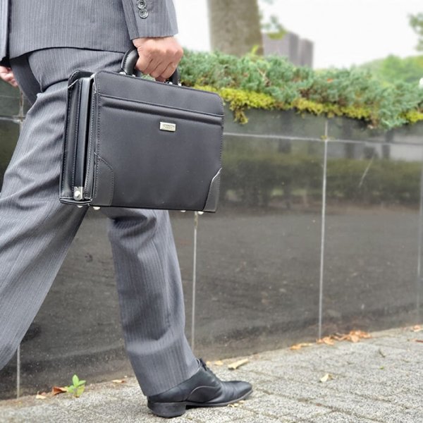 ビジネスバッグダレスバッグセカンドバッグ2wayブランドJ.CHAMILTON#22350日本製豊岡製鞄メンズB5横大開きワンタッチ錠前通勤冠婚葬祭鞄?楽部