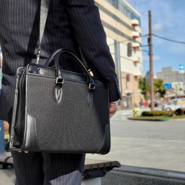 ブリーフケース大開き自立式日本製ビジネスバッグ鞄メンズA4ファイル対応J.CHAMILTON通勤通学鞄倶楽部