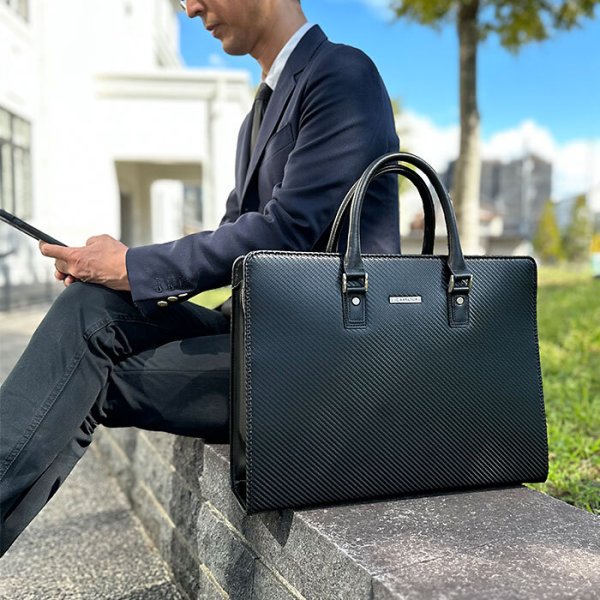 ビジネスバッグブリーフケースA4B4日本製ブランドJ.CHAMILTON22362大開き自立カーボン調雨汚れに強い牛革ハンドル通勤通学就活鞄倶楽部