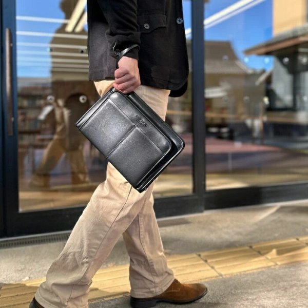 セカンドバッグクラッチバッグポーチ豊岡製日本製大き目29cm持ち手付き軽量B5用紙サイズ対応ブランドBRELIOUS25947身の回り品収納冠婚葬祭お出かけお散歩鞄倶楽部