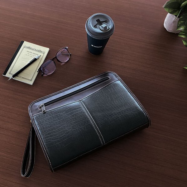 セカンドバッグメンズポーチクラッチバッグB5大き目ブランドCRADLERIVER25951大開き黒3方チャックストラップ付冠婚葬祭鞄倶楽部