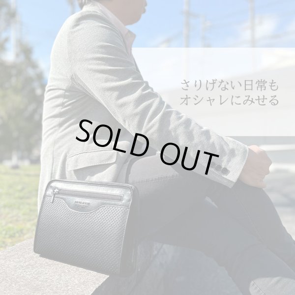 画像2: セカンドバッグ クラッチバッグ ポーチ 豊岡製 日本製 26cm 普通サイズ 持ち手付き 軽量 A5用紙対応 ブランド BRELIOUS　ブレリアス 25964 カード収納 冠婚葬祭 お出かけ お散歩 鞄倶楽部 (2)