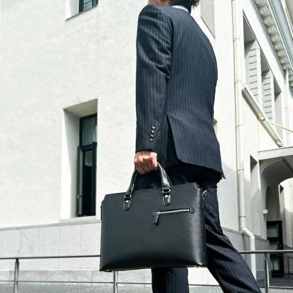 ブリーフケースビジネスバッグメンズB4サイズ2WAYブランドHAMILTON26721黒サフィアーノレザー調横横型薄マチスリム水汚れに強い営業出張通勤通学就活鞄倶楽部