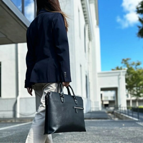 ブリーフケースビジネスバッグメンズB4サイズ2WAYブランドHAMILTON26721黒サフィアーノレザー調横横型薄マチスリム水汚れに強い営業出張通勤通学就活鞄倶楽部