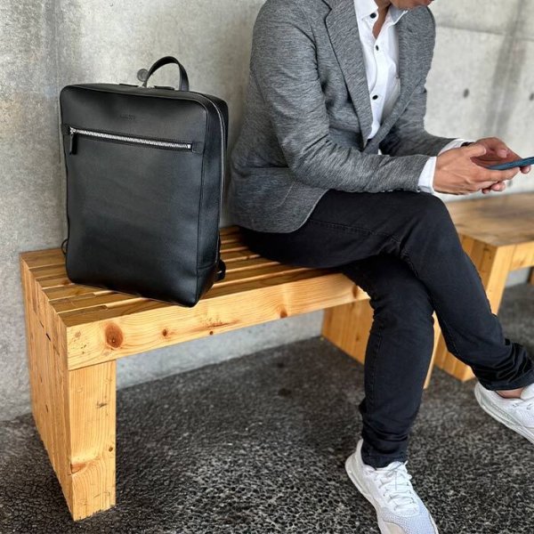 リュックサックビジネスバッグ水汚れに強いデイパックメンズレディースB4対応サフィアーノレザー調縦型大容量HAMILTON42584通勤通学鞄倶楽部